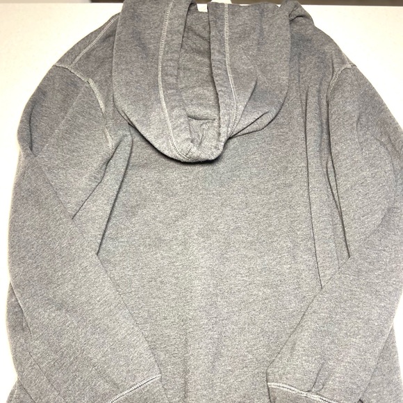 ROOTS HOODIE🦫 - Picture 3 of 4